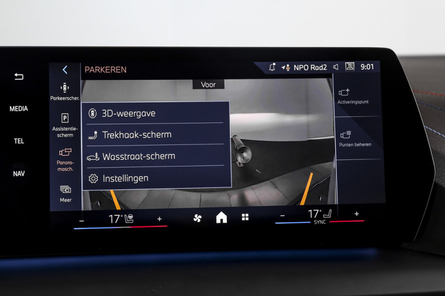 BMW 1-serie 120 M Sport | Innovation Pack | Premium Pack | S/K-Panodak | Dig. Cockpit | Adapt. Cruise | Stoel+-Stuurverw. | 360 Camera | NAV + App. Connect | Harman\Kardon | Head-Up | LM 19" | Afn. trekhaak | 1481