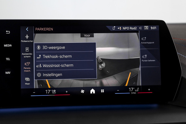 BMW 1-serie 120 M Sport | Innovation Pack | Premium Pack | S/K-Panodak | Dig. Cockpit | Adapt. Cruise | Stoel+-Stuurverw. | 360 Camera | NAV + App. Connect | Harman\Kardon | Head-Up | LM 19" | Afn. trekhaak | 1481