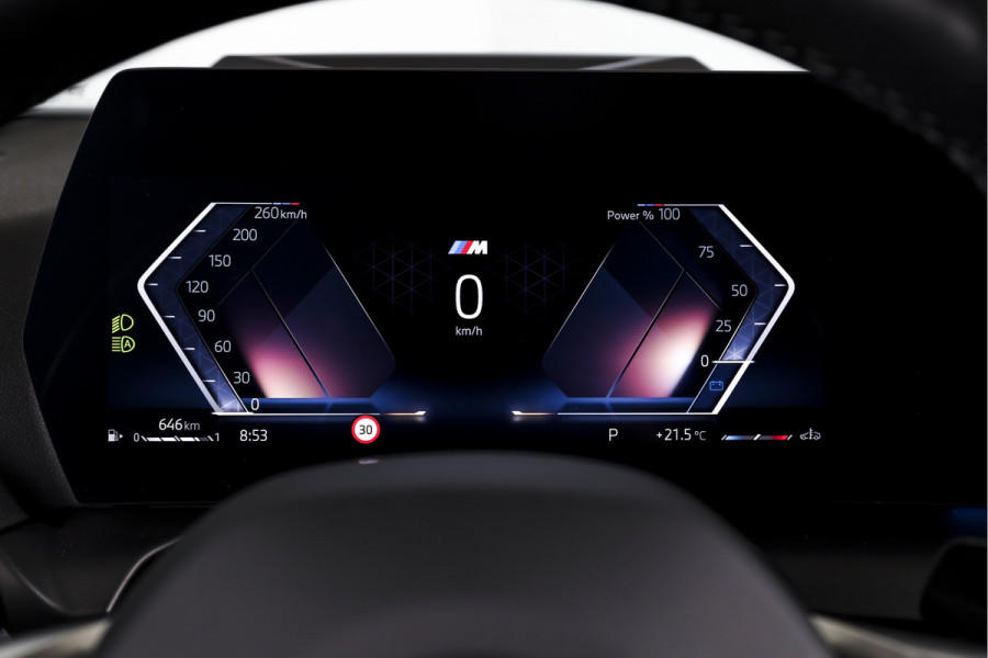 BMW 1-serie 120 M Sport | Innovation Pack | Premium Pack | S/K-Panodak | Dig. Cockpit | Adapt. Cruise | Stoel+-Stuurverw. | 360 Camera | NAV + App. Connect | Harman\Kardon | Head-Up | LM 19" | Afn. trekhaak | 1481