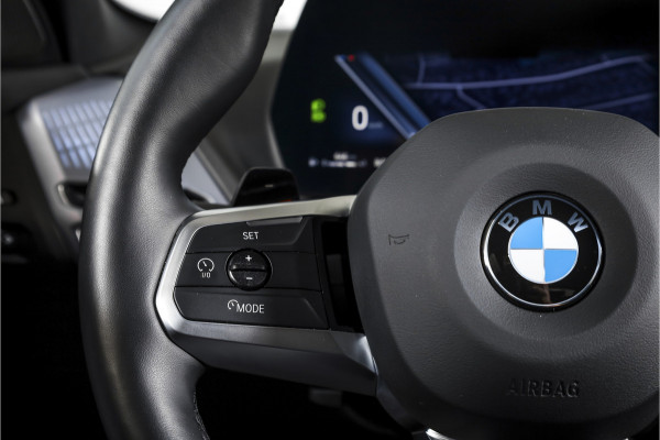 BMW 1-serie 120 M Sport | Innovation Pack | Premium Pack | S/K-Panodak | Dig. Cockpit | Adapt. Cruise | Stoel+-Stuurverw. | 360 Camera | NAV + App. Connect | Harman\Kardon | Head-Up | LM 19" | Afn. trekhaak | 1481