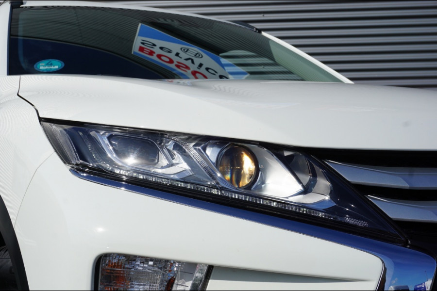 Mitsubishi Eclipse Cross 165PK TREKHAAK (1600KG) | 4SBAND | CARPLAY | CAMERA!