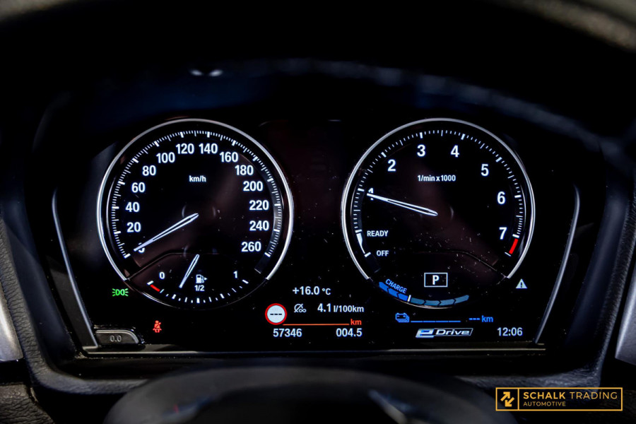 BMW X1 XDrive25e High Executive|StoelV|Psensor|Garantie|1eig