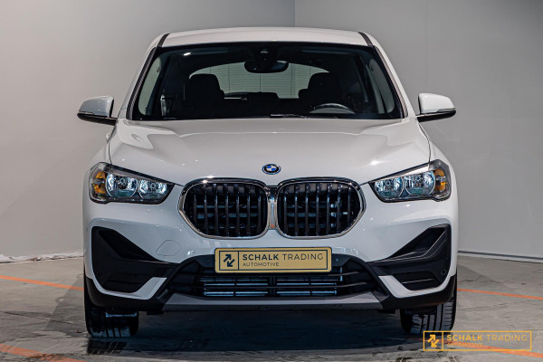 BMW X1 XDrive25e High Executive|StoelV|Psensor|Garantie|1eig