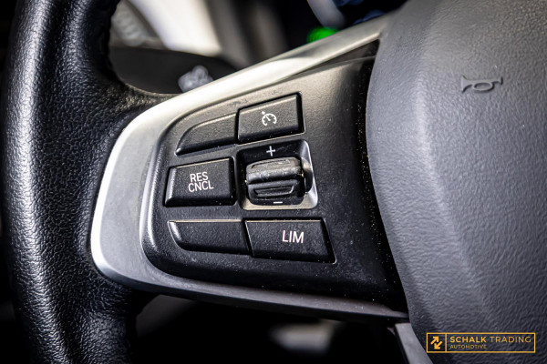 BMW X1 XDrive25e High Executive|StoelV|Psensor|Garantie|1eig