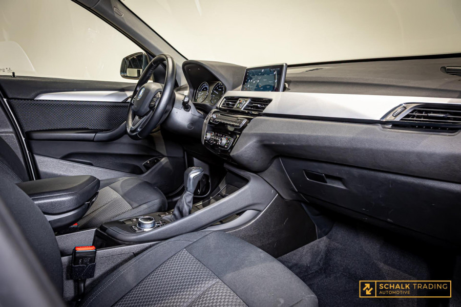 BMW X1 XDrive25e High Executive|StoelV|Psensor|Garantie|1eig