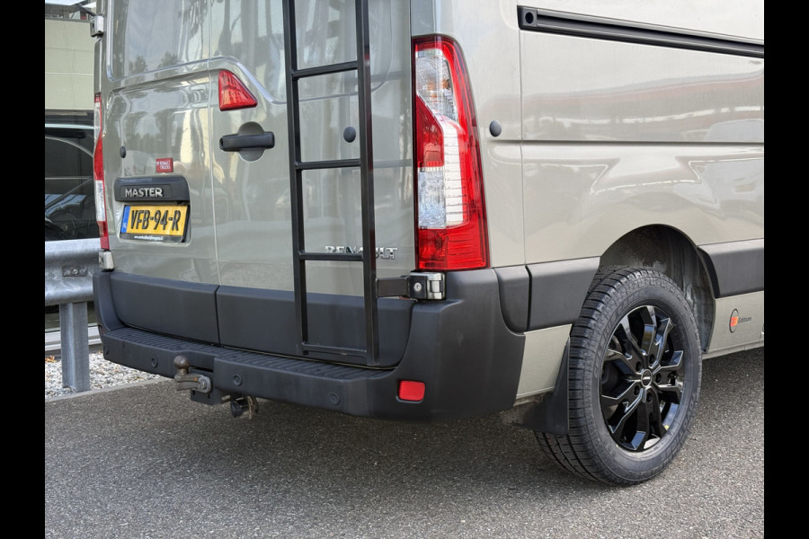 Renault Master T35 2.3 dCi 150 L2H2 ZB Edition | NL-auto | 18'' Sportvelgen | 3.5T Trekhaak | 2x Schuifd. | Carplay | Camera