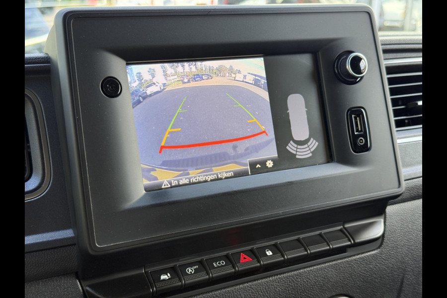 Renault Master T35 2.3 dCi 150 L2H2 ZB Edition | NL-auto | 18'' Sportvelgen | 3.5T Trekhaak | 2x Schuifd. | Carplay | Camera