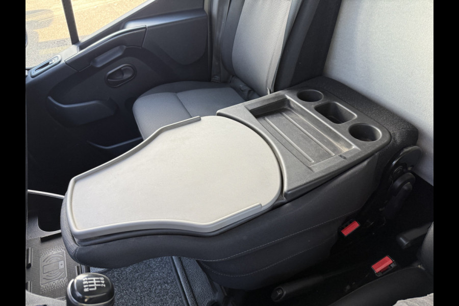 Renault Master T35 2.3 dCi 150 L2H2 ZB Edition | NL-auto | 18'' Sportvelgen | 3.5T Trekhaak | 2x Schuifd. | Carplay | Camera