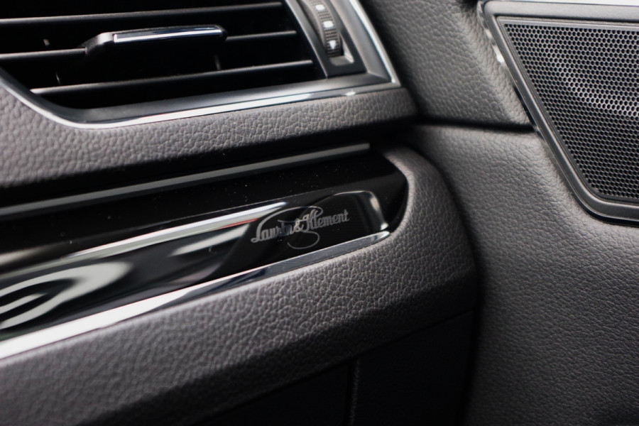 Škoda Superb Combi 1.4 TSI iV Laurin & Klement 218 PK PHEV, Leder, Trekhaak, Memory, Canton Sound, 4 x Stoelverwarming, Camera