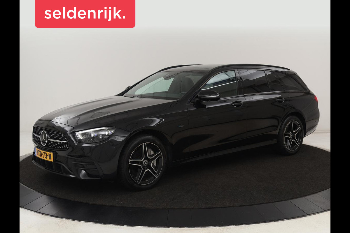Mercedes-Benz E-Klasse 300de 4Matic AMG Night | Panoramadak | Trekhaak | Stoelverwarming | 360 camera | Adaptive cruise | Leder/Alcantara | Burmeseter | Matrix LED | Navigatie Mercedes-Benz E-Klasse 300de 4Matic AMG Night | Panoramadak | Trekhaak | Stoelverwarming | 360 camera | Adaptive cruise | Leder/Alcantara | Burmeseter | Matrix LED | Navigatie