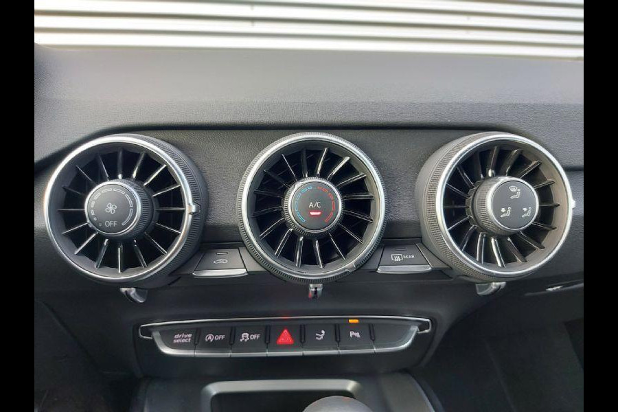 Audi TT 40 TFSI Pro Line Plus S-Tronic/Autom.,Virtueel/ Navigatie,stoelverwarming,parkeersensoren,