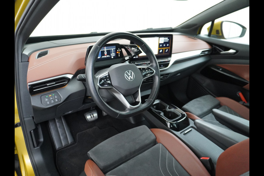 Volkswagen ID.4 Pro Max 77kWh Ergo-Active Elek. Stoelen Memory Leer/Alcantara Trekhaak Warmtepomp Panoramadak Head-Up 360°Camera Apple Carplay A Adap.Cruise Elek.Achterklep Stoel+Stuurverwarming DAB Keyless Advanced 1e Eigenaar Origineel Nederlandse Auto Zeer Compleet! Volkswagen ID.4 Pro Max 77kWh Ergo-Active Elek. Stoelen Memory Leer/Alcantara Trekhaak Warmtepomp Panoramadak Head-Up 360°Camera Apple Carplay A Adap.Cruise Elek.Achterklep Stoel+Stuurverwarming DAB Keyless Advanced 1e Eigenaar Origineel Nederlandse Auto Zeer Compleet!