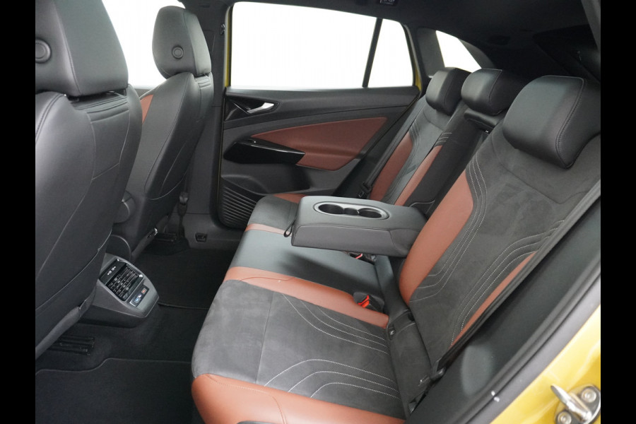 Volkswagen ID.4 Pro Max 77kWh Ergo-Active Elek. Stoelen Memory Leer/Alcantara Trekhaak Warmtepomp Panoramadak Head-Up 360°Camera Apple Carplay A Adap.Cruise Elek.Achterklep Stoel+Stuurverwarming DAB Keyless Advanced 1e Eigenaar Origineel Nederlandse Auto Zeer Compleet! Volkswagen ID.4 Pro Max 77kWh Ergo-Active Elek. Stoelen Memory Leer/Alcantara Trekhaak Warmtepomp Panoramadak Head-Up 360°Camera Apple Carplay A Adap.Cruise Elek.Achterklep Stoel+Stuurverwarming DAB Keyless Advanced 1e Eigenaar Origineel Nederlandse Auto Zeer Compleet!