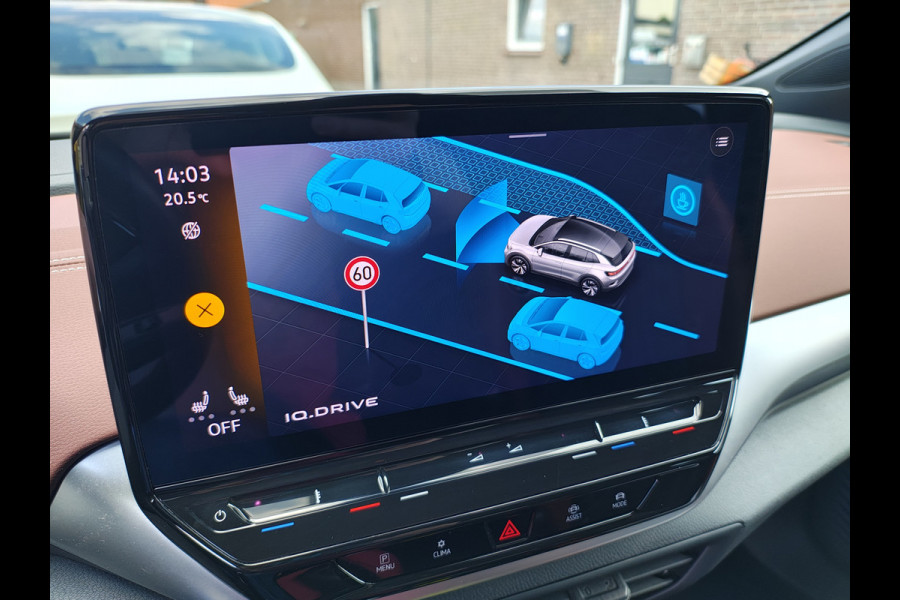 Volkswagen ID.4 Pro Max 77kWh Ergo-Active Elek. Stoelen Memory Leer/Alcantara Trekhaak Warmtepomp Panoramadak Head-Up 360°Camera Apple Carplay A Adap.Cruise Elek.Achterklep Stoel+Stuurverwarming DAB Keyless Advanced 1e Eigenaar Origineel Nederlandse Auto Zeer Compleet! Volkswagen ID.4 Pro Max 77kWh Ergo-Active Elek. Stoelen Memory Leer/Alcantara Trekhaak Warmtepomp Panoramadak Head-Up 360°Camera Apple Carplay A Adap.Cruise Elek.Achterklep Stoel+Stuurverwarming DAB Keyless Advanced 1e Eigenaar Origineel Nederlandse Auto Zeer Compleet!