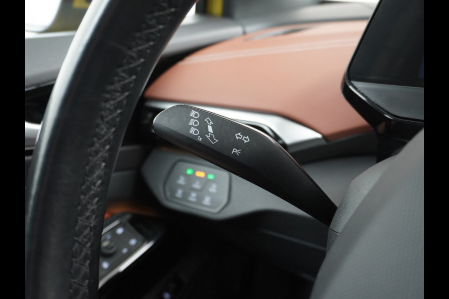 Volkswagen ID.4 Pro Max 77kWh Ergo-Active Elek. Stoelen Memory Leer/Alcantara Trekhaak Warmtepomp Panoramadak Head-Up 360°Camera Apple Carplay A Adap.Cruise Elek.Achterklep Stoel+Stuurverwarming DAB Keyless Advanced 1e Eigenaar Origineel Nederlandse Auto Zeer Compleet! Volkswagen ID.4 Pro Max 77kWh Ergo-Active Elek. Stoelen Memory Leer/Alcantara Trekhaak Warmtepomp Panoramadak Head-Up 360°Camera Apple Carplay A Adap.Cruise Elek.Achterklep Stoel+Stuurverwarming DAB Keyless Advanced 1e Eigenaar Origineel Nederlandse Auto Zeer Compleet!