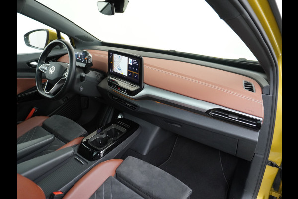 Volkswagen ID.4 Pro Max 77kWh Ergo-Active Elek. Stoelen Memory Leer/Alcantara Trekhaak Warmtepomp Panoramadak Head-Up 360°Camera Apple Carplay A Adap.Cruise Elek.Achterklep Stoel+Stuurverwarming DAB Keyless Advanced 1e Eigenaar Origineel Nederlandse Auto Zeer Compleet! Volkswagen ID.4 Pro Max 77kWh Ergo-Active Elek. Stoelen Memory Leer/Alcantara Trekhaak Warmtepomp Panoramadak Head-Up 360°Camera Apple Carplay A Adap.Cruise Elek.Achterklep Stoel+Stuurverwarming DAB Keyless Advanced 1e Eigenaar Origineel Nederlandse Auto Zeer Compleet!