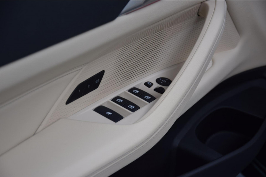 BMW 4 Serie Cabrio 430i High Executive *M-Pakket* Org.NL|1e Eig|Dealer onderhouden!|Airscarf