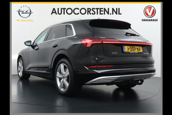 Audi e-tron 55 Quattro 95kWh 408PK Trekhaak Leder/Alcantara Panoramadak Adap.Cruise Navi Ecc Stoelverwarming Business Edition Plus Luchtvering Memory Lmv Elek.Achterklep Privacy Glas Keyless 1e Eigenaar 1.800KG Trekgewicht Zeer compleet!