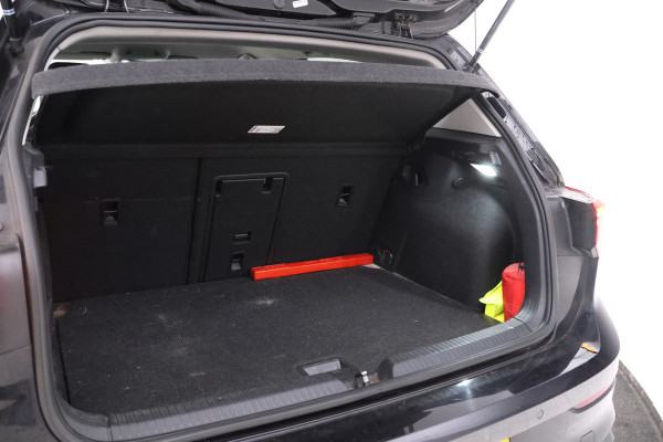 Volkswagen Golf 1.0 TSI Life 5  Deurs hatchback, Stoelverw. Apple carplay Volkswagen Golf 1.0 TSI Life 5  Deurs hatchback, Stoelverw. Apple carplay
