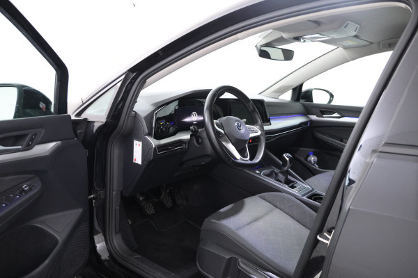 Volkswagen Golf 1.0 TSI Life 5  Deurs hatchback, Stoelverw. Apple carplay Volkswagen Golf 1.0 TSI Life 5  Deurs hatchback, Stoelverw. Apple carplay