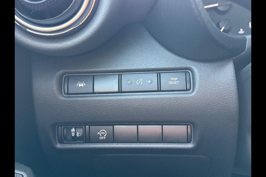 Nissan Juke 1.0 DIG-T 117pk N-Connecta | Apple CarPlay, LED, 17inch, Climate control, Parkeersensoren, Parkeercamera
