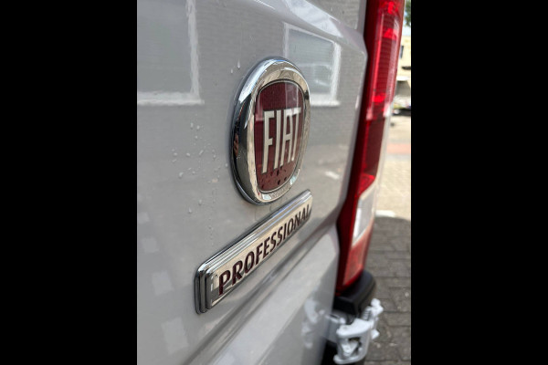 Fiat Ducato 35 L3H2 180 PK (BPM VRIJ) AIRCO CRUISE CONTROL CAMERA ACHTER GROOT NAVIGATIE SCHERM 270 GRADEN ACHTERDEUREN