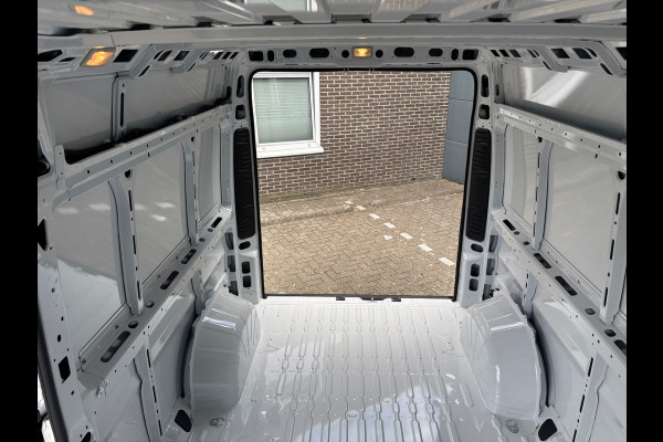 Fiat Ducato 35 L3H2 180 PK (BPM VRIJ) AIRCO CRUISE CONTROL CAMERA ACHTER GROOT NAVIGATIE SCHERM 270 GRADEN ACHTERDEUREN