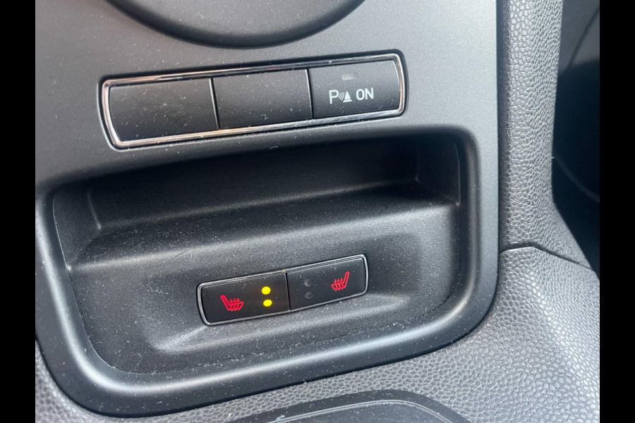 Ford Fiesta 1.0 EcoBoost Titanium / CarPlay Ford Fiesta 1.0 EcoBoost Titanium / CarPlay