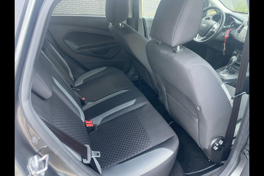 Ford Fiesta 1.0 EcoBoost Titanium / CarPlay Ford Fiesta 1.0 EcoBoost Titanium / CarPlay