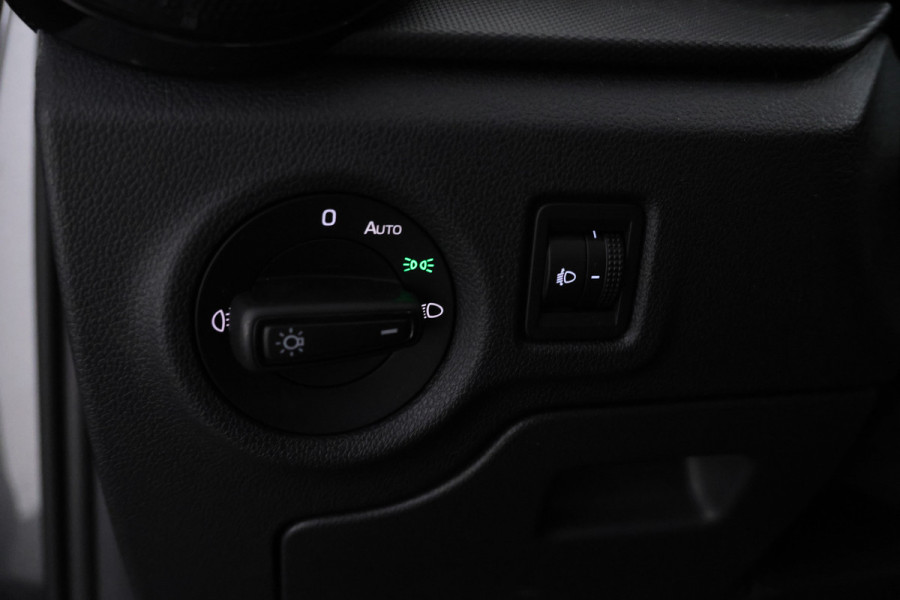 Škoda Fabia 1.0 TSI Ambition Nieuw model, Apple carplay, Climate,