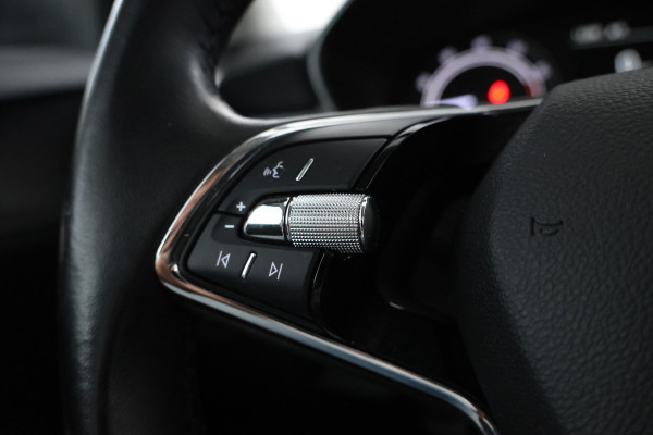 Škoda Fabia 1.0 TSI Ambition Nieuw model, Apple carplay, Climate,