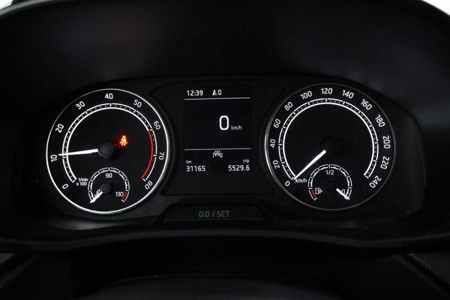 Škoda Fabia 1.0 TSI Ambition Nieuw model, Apple carplay, Climate,