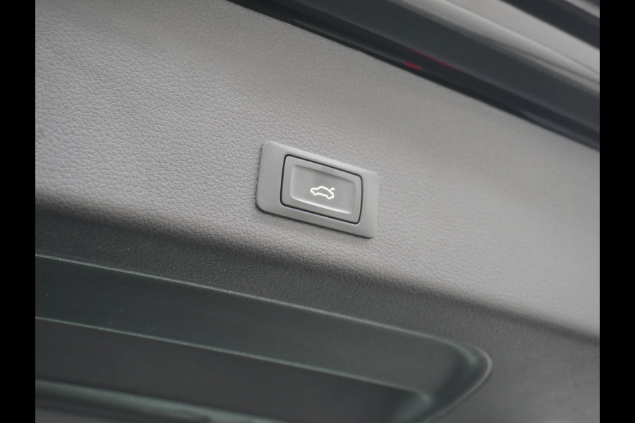 Audi e-tron 50 Quattro Launch Edition Plus 71kWh Leder SOH=91% Panoramadak Adap.Cruise Android Auto Wireless Apple Carplay Navi Ecc Luchtver Memory Stoelverwarming Led Elek.Achterklep Keyless 1e Eigenaar Origineel Nederlandse Auto