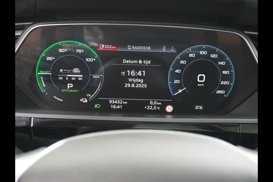 Audi e-tron 50 Quattro Launch Edition Plus 71kWh Leder SOH=91% Panoramadak Adap.Cruise Android Auto Wireless Apple Carplay Navi Ecc Luchtver Memory Stoelverwarming Led Elek.Achterklep Keyless 1e Eigenaar Origineel Nederlandse Auto
