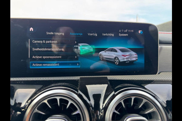 Mercedes-Benz CLA-Klasse 250 Pano 360 camera Sfeerverlichting Memory Mercedes-Benz CLA-Klasse 250 Pano 360 camera Sfeerverlichting Memory