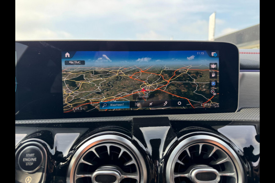 Mercedes-Benz CLA-Klasse 250 Pano 360 camera Sfeerverlichting Memory Mercedes-Benz CLA-Klasse 250 Pano 360 camera Sfeerverlichting Memory