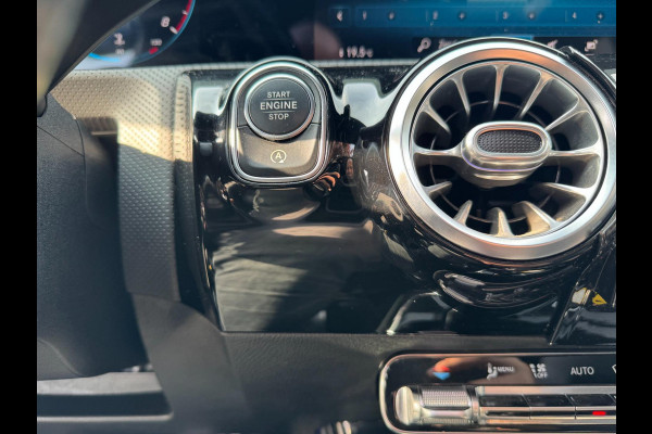 Mercedes-Benz CLA-Klasse 250 Pano 360 camera Sfeerverlichting Memory Mercedes-Benz CLA-Klasse 250 Pano 360 camera Sfeerverlichting Memory