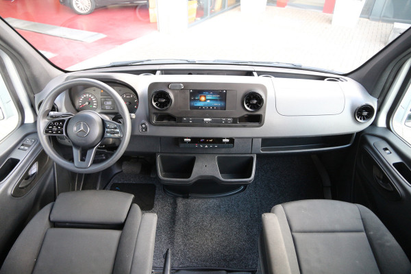 Mercedes-Benz Sprinter 170PK CDI | Aut. | DC | L3H2 | Camera | Cruise | Clima.. Mercedes-Benz Sprinter 170PK CDI | Aut. | DC | L3H2 | Camera | Cruise | Clima..