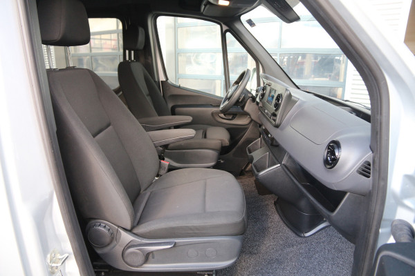 Mercedes-Benz Sprinter 170PK CDI | Aut. | DC | L3H2 | Camera | Cruise | Clima.. Mercedes-Benz Sprinter 170PK CDI | Aut. | DC | L3H2 | Camera | Cruise | Clima..
