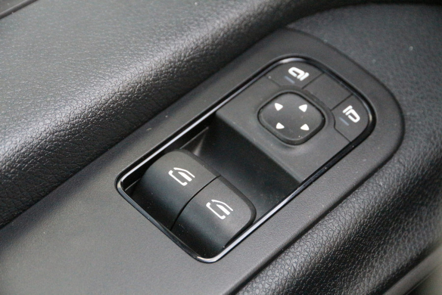 Mercedes-Benz Sprinter 170PK CDI | Aut. | DC | L3H2 | Camera | Cruise | Clima.. Mercedes-Benz Sprinter 170PK CDI | Aut. | DC | L3H2 | Camera | Cruise | Clima..