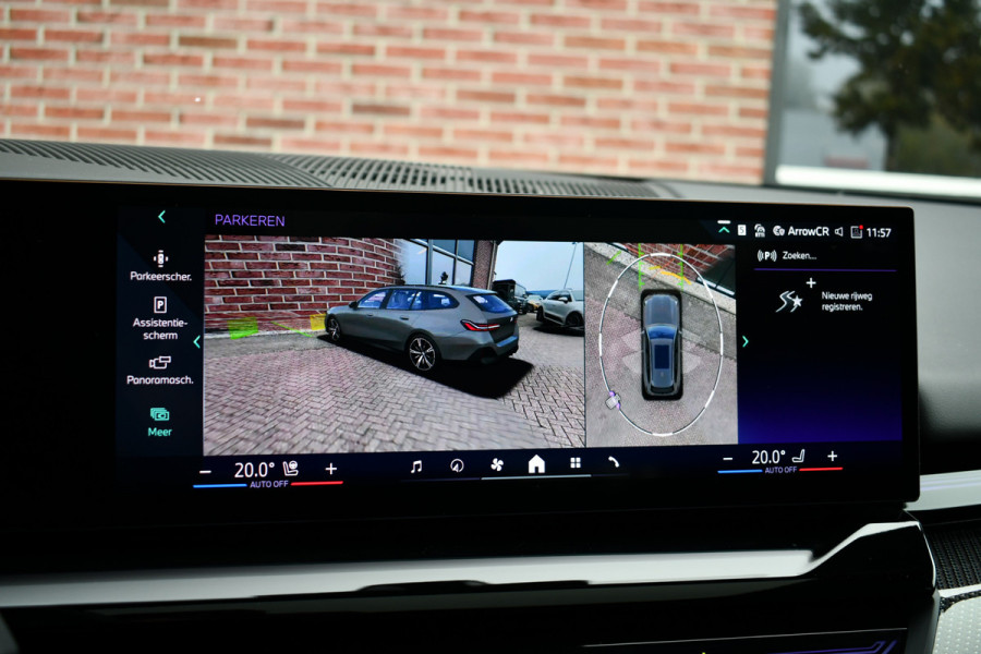 BMW 5 Serie Touring 520i M-Sport Pano Trekh 21inch Brooklyngrau ACC 360 H/K HUD Stoelventilatie