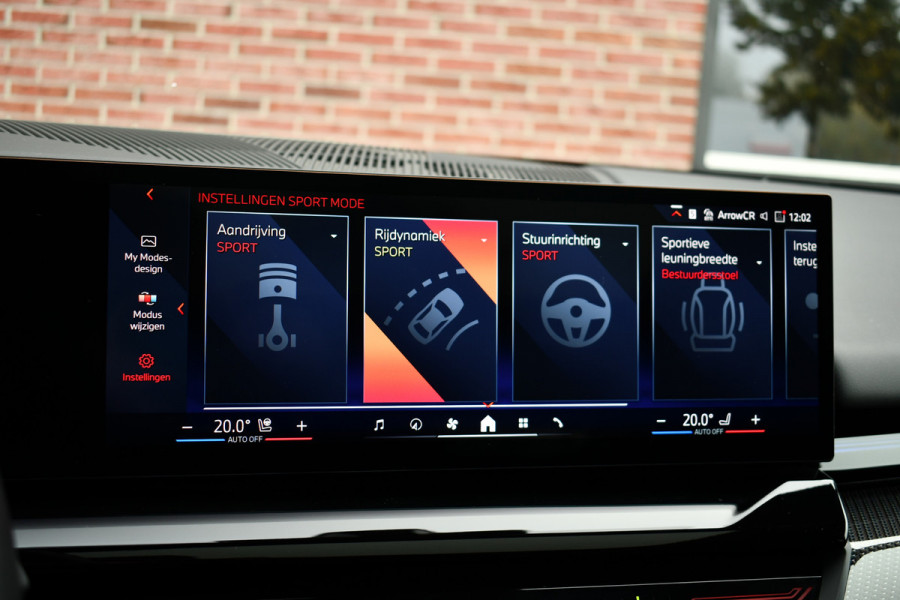 BMW 5 Serie Touring 520i M-Sport Pano Trekh 21inch Brooklyngrau ACC 360 H/K HUD Stoelventilatie