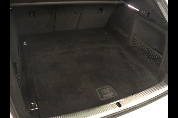 Audi A4 2.0 TFSI Sport S Line Edition | Panoramadak | Carplay | Virtual Cockpit | Sportstoelen | Half leder | Navigatie | Camera | Climate control | Parkeerhulp | Full LED Audi A4 2.0 TFSI Sport S Line Edition | Panoramadak | Carplay | Virtual Cockpit | Sportstoelen | Half leder | Navigatie | Camera | Climate control | Parkeerhulp | Full LED