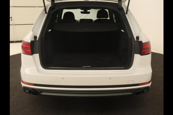 Audi A4 2.0 TFSI Sport S Line Edition | Panoramadak | Carplay | Virtual Cockpit | Sportstoelen | Half leder | Navigatie | Camera | Climate control | Parkeerhulp | Full LED Audi A4 2.0 TFSI Sport S Line Edition | Panoramadak | Carplay | Virtual Cockpit | Sportstoelen | Half leder | Navigatie | Camera | Climate control | Parkeerhulp | Full LED