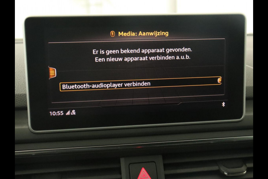 Audi A4 2.0 TFSI Sport S Line Edition | Panoramadak | Carplay | Virtual Cockpit | Sportstoelen | Half leder | Navigatie | Camera | Climate control | Parkeerhulp | Full LED Audi A4 2.0 TFSI Sport S Line Edition | Panoramadak | Carplay | Virtual Cockpit | Sportstoelen | Half leder | Navigatie | Camera | Climate control | Parkeerhulp | Full LED