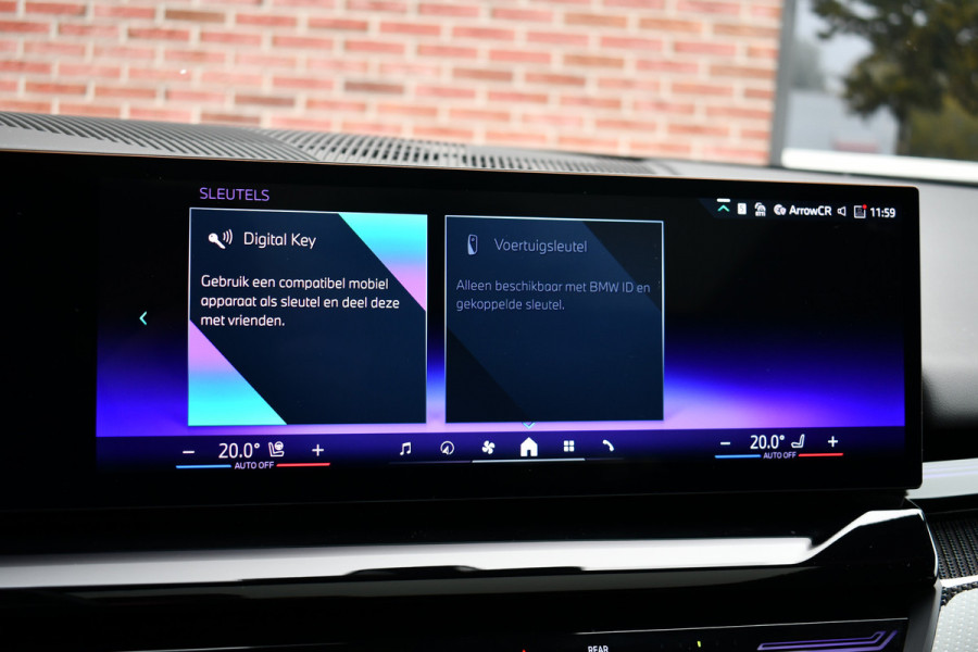 BMW 5 Serie Touring 520i M-Sport Pano Trekh 21inch Brooklyngrau ACC 360 H/K HUD Stoelventilatie