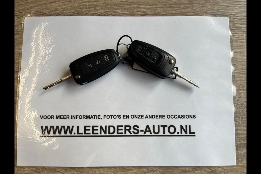 Ford Transit Custom 340 2.0 TDCI 131pk euro6 L2H1 Trend 3Persoons, Imperiaal, Achterklep, Omvormer v230, Trekhaak, RIJKLAARPRIJS!
