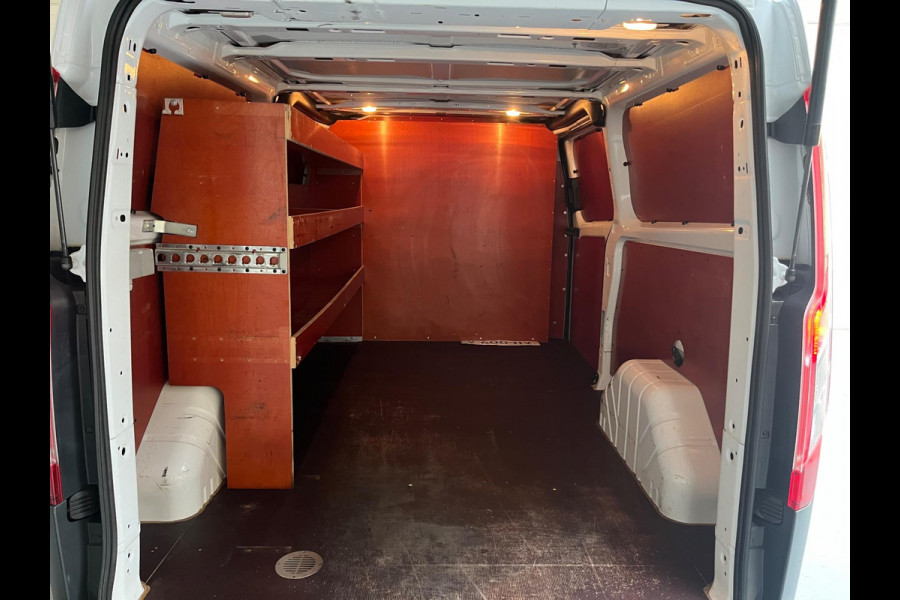 Ford Transit Custom 340 2.0 TDCI 131pk euro6 L2H1 Trend 3Persoons, Imperiaal, Achterklep, Omvormer v230, Trekhaak, RIJKLAARPRIJS!