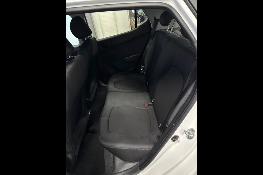 Hyundai i10 1.0i i-Motion Airco | Elktr pakket | 5 deurs Hyundai i10 1.0i i-Motion Airco | Elktr pakket | 5 deurs