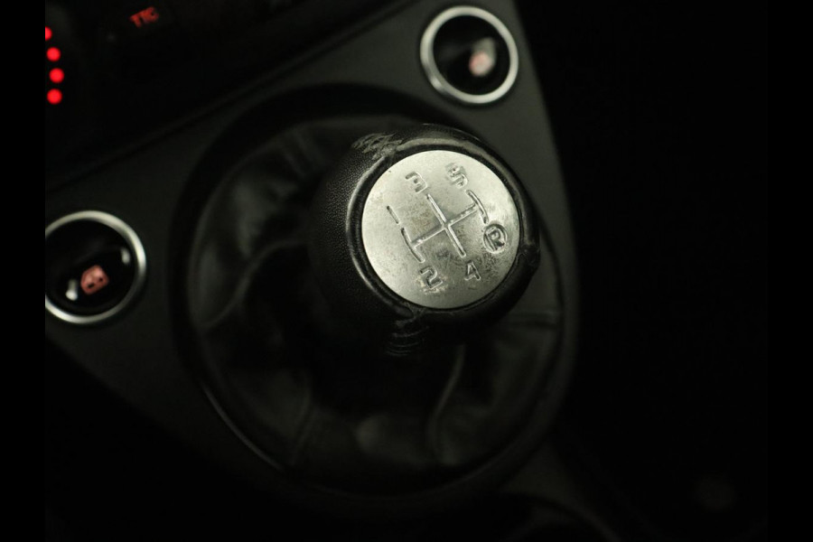 Fiat 500 1.4 T-Jet Abarth 595 | Leder | Sportstoelen | Navigatie | Airco | Parkeerhulp | Bluetooth | Getint glas